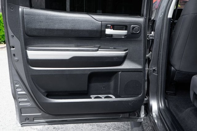 2015 Toyota Tundra SR5