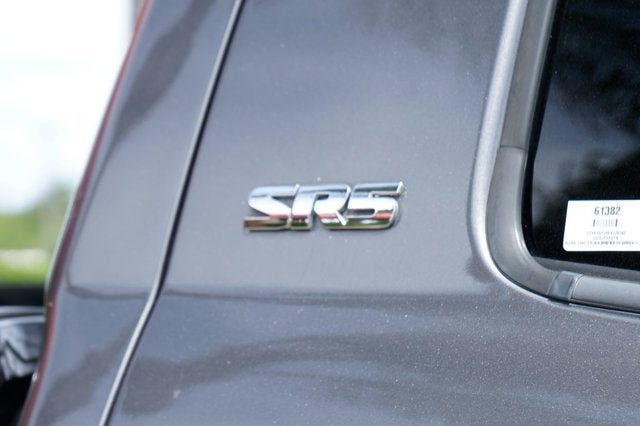 2015 Toyota Tundra SR5