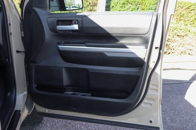 2017 Toyota Tundra SR5