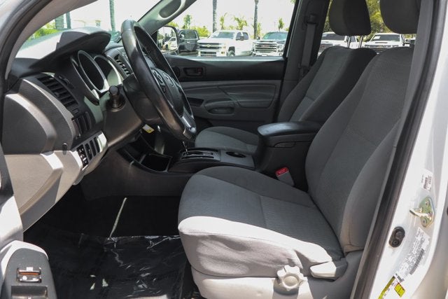 2015 Toyota Tacoma Base