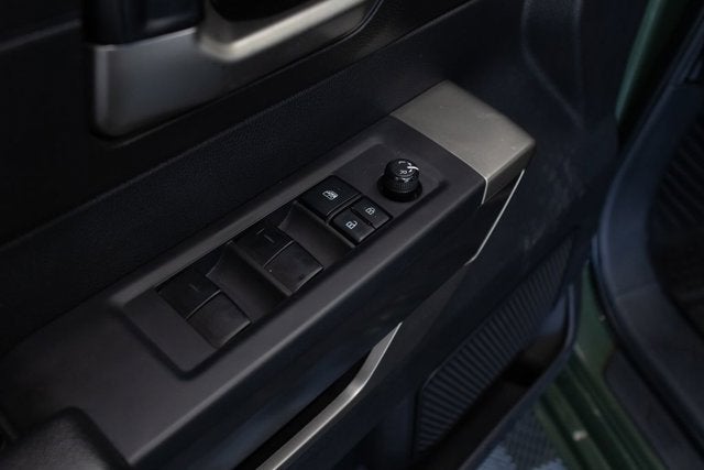 2022 Toyota Tundra 2WD SR5