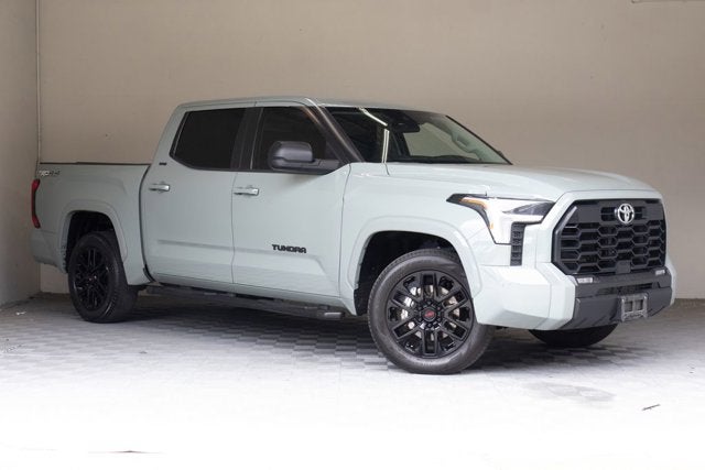 2024 Toyota Tundra 4WD SR5