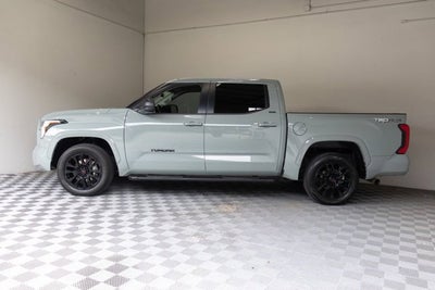 2024 Toyota Tundra 4WD SR5