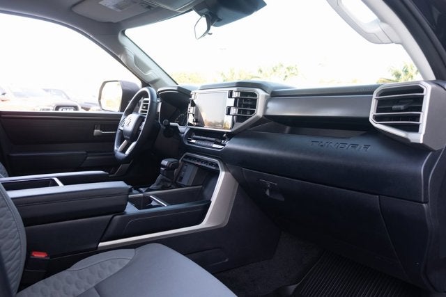 2024 Toyota Tundra 4WD SR5