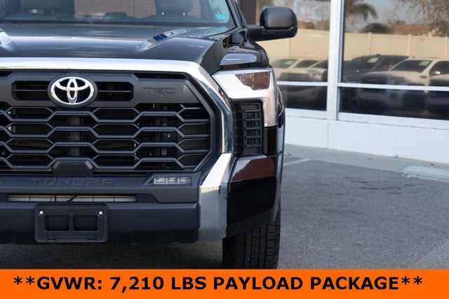 2024 Toyota Tundra 4WD SR5