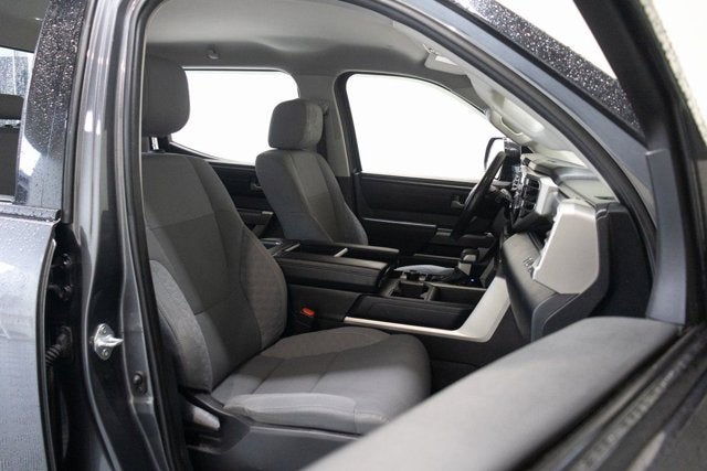 2023 Toyota Tundra 4WD SR5