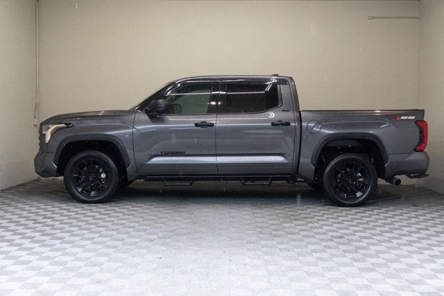 2023 Toyota Tundra 4WD SR5