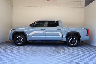 2025 Toyota Tundra 4WD SR5