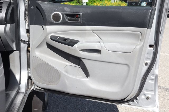 2014 Toyota Tacoma Base