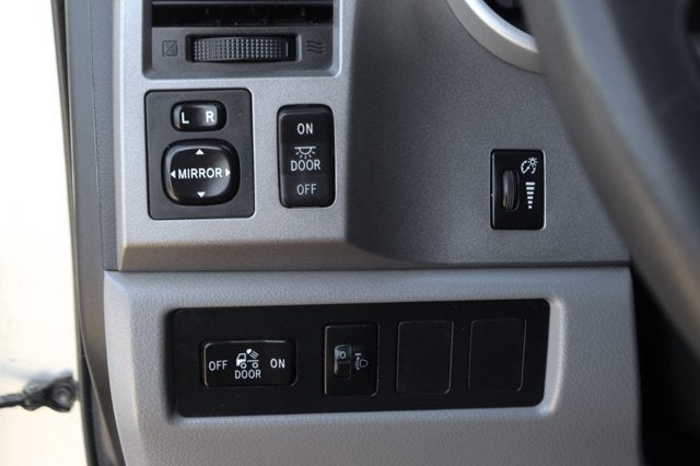2011 Toyota Tundra Grade