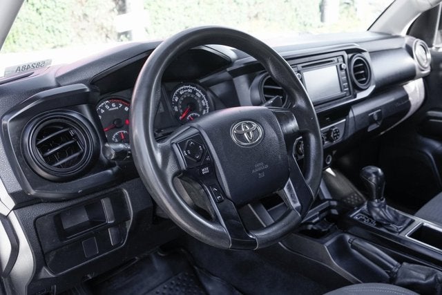 2016 Toyota Tacoma SR