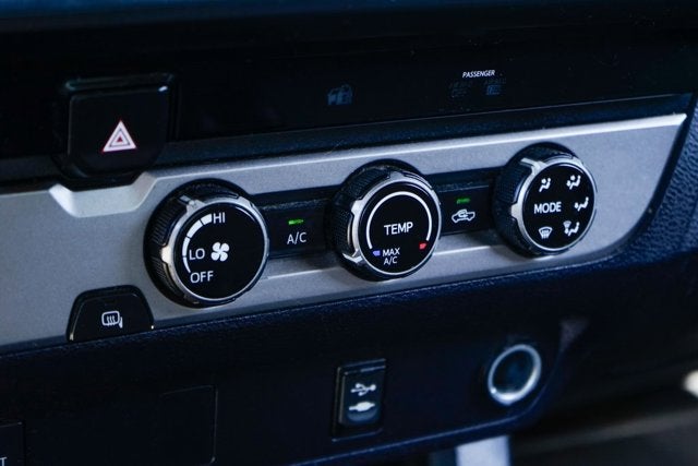 2016 Toyota Tacoma SR