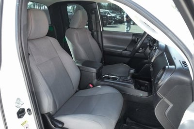 2016 Toyota Tacoma SR