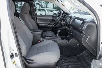 2016 Toyota Tacoma SR