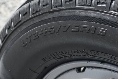 2016 Toyota Tacoma SR