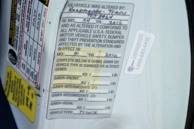 2016 Toyota Tacoma SR