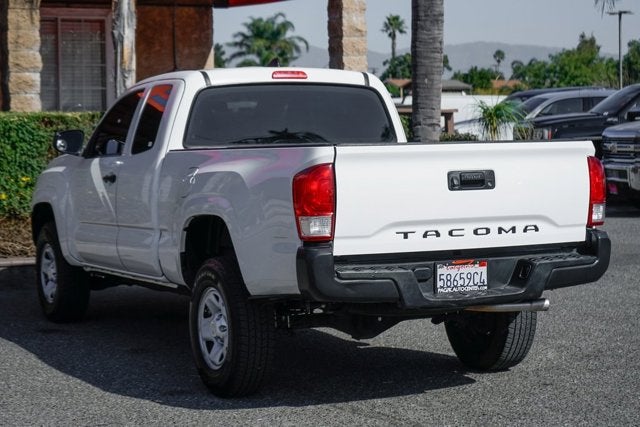 2016 Toyota Tacoma SR