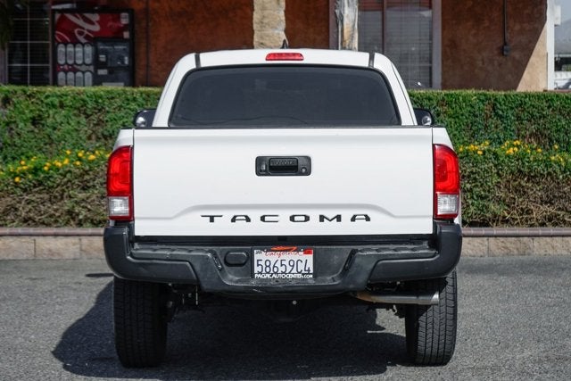 2016 Toyota Tacoma SR