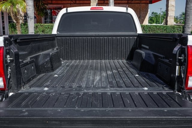 2016 Toyota Tacoma SR