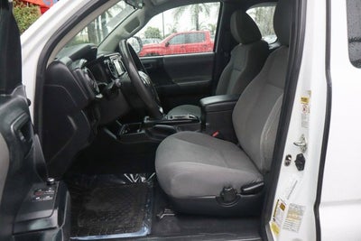 2016 Toyota Tacoma SR