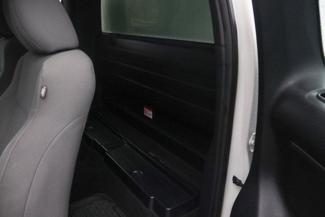 2016 Toyota Tacoma SR