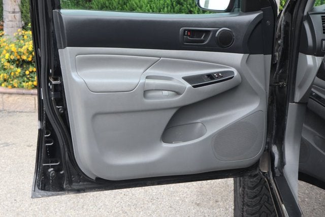2015 Toyota Tacoma Base
