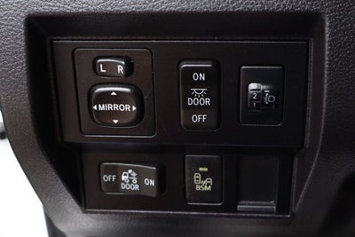 2016 Toyota Tundra SR5