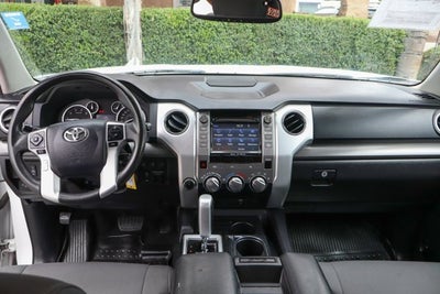 2016 Toyota Tundra SR5
