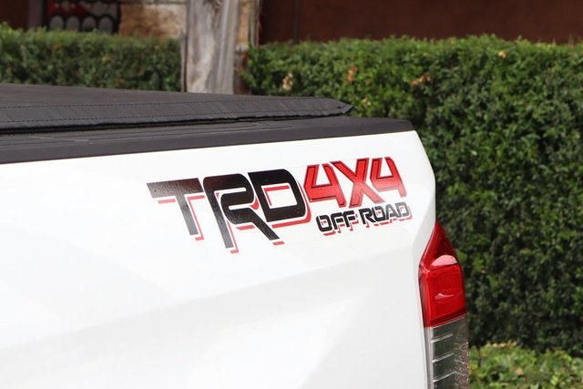2016 Toyota Tundra SR5