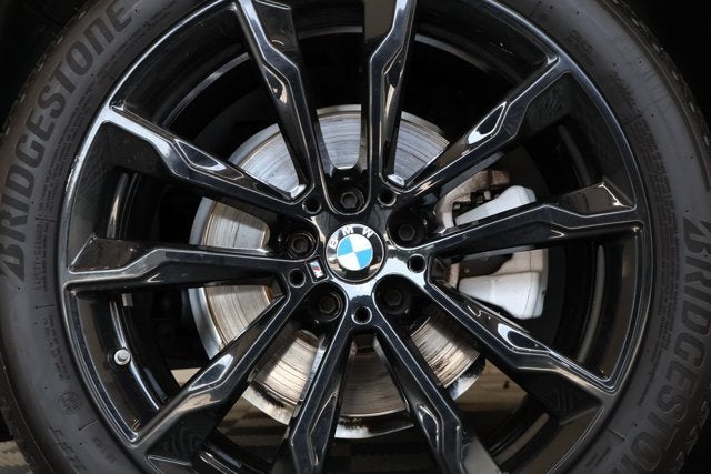 2024 BMW X4 xDrive30i
