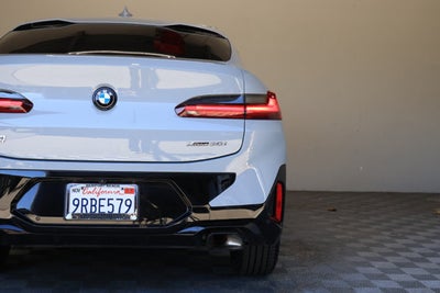 2025 BMW X4 xDrive30i