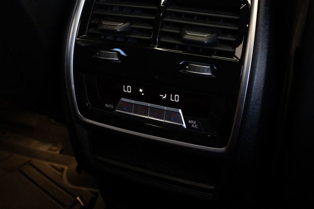 2021 BMW X6 xDrive40i