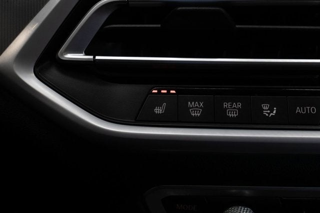 2021 BMW X6 xDrive40i