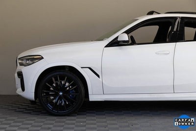 2022 BMW X6 M50i