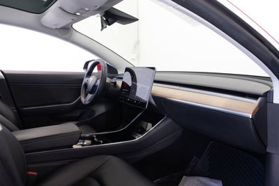 2019 Tesla Model 3 Mid Range