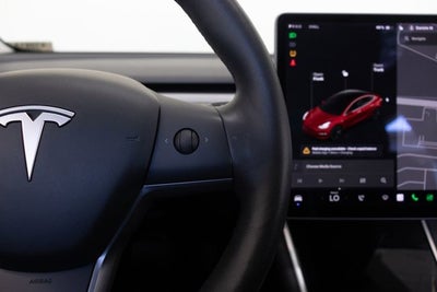 2019 Tesla Model 3 Mid Range