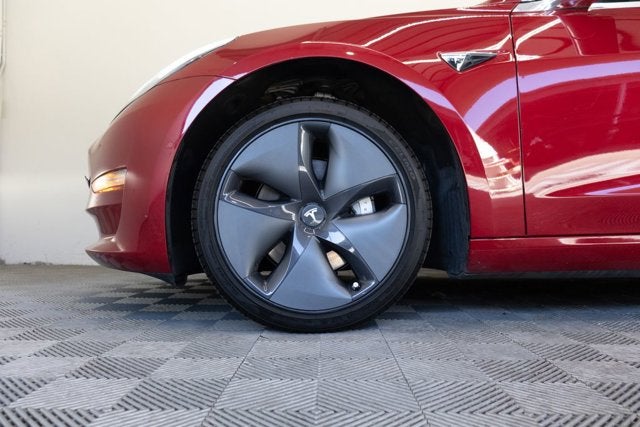 2019 Tesla Model 3 Mid Range