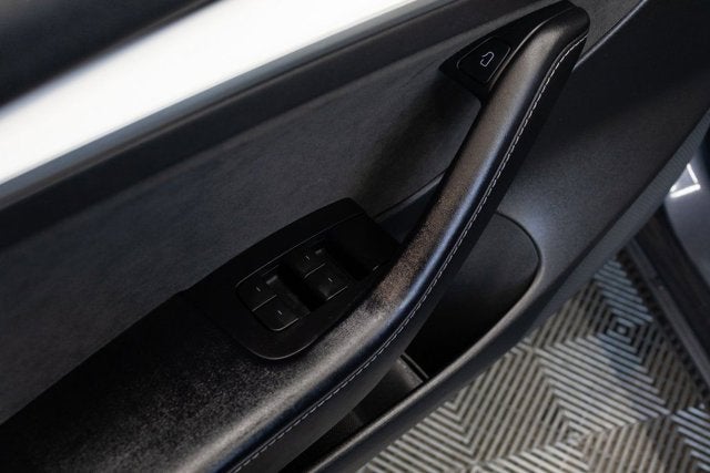 2022 Tesla Model 3 Base