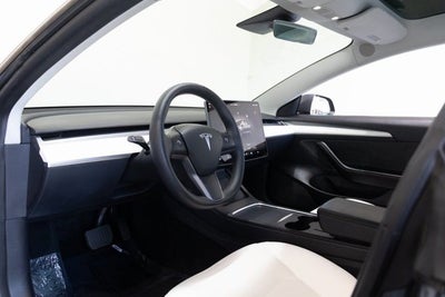 2022 Tesla Model 3 Base