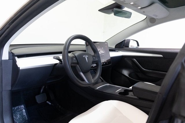 2022 Tesla Model 3 Base