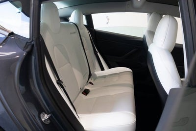 2022 Tesla Model 3 Base