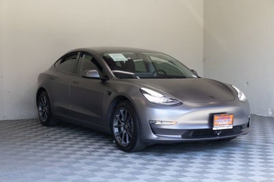 2020 Tesla Model 3 Standard Range Plus