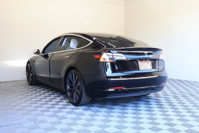 2020 Tesla Model 3 Performance