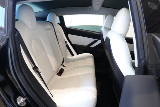2020 Tesla Model 3 Performance