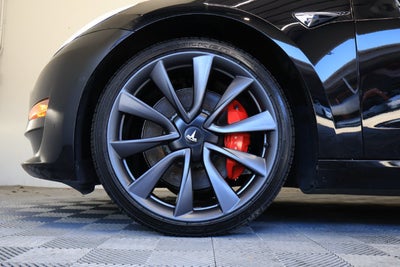 2020 Tesla Model 3 Performance
