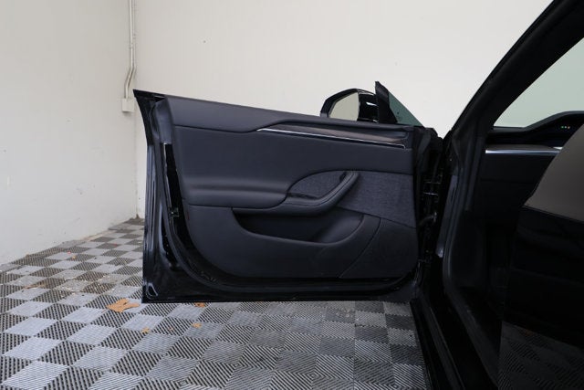 2024 Tesla Model S Base