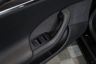 2024 Tesla Model S Base