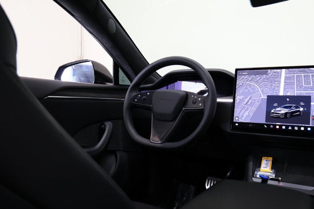 2024 Tesla Model S Base
