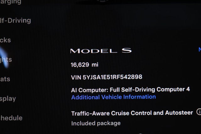 2024 Tesla Model S Base