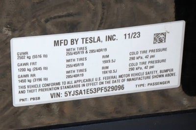 2023 Tesla Model S Standard Range